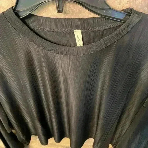 Lanston Women's Long sleeve crop black versatile New Cozy top size M - Picture 2 of 10